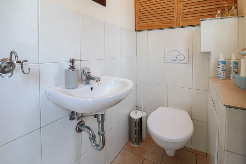10. Gäste WC