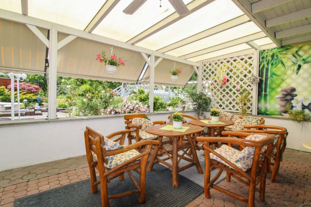 Überdachte Terrasse