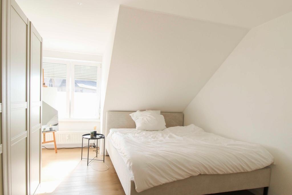 Wohnung 2 1. Schlafzimmer