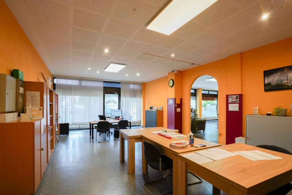 Büro(1)