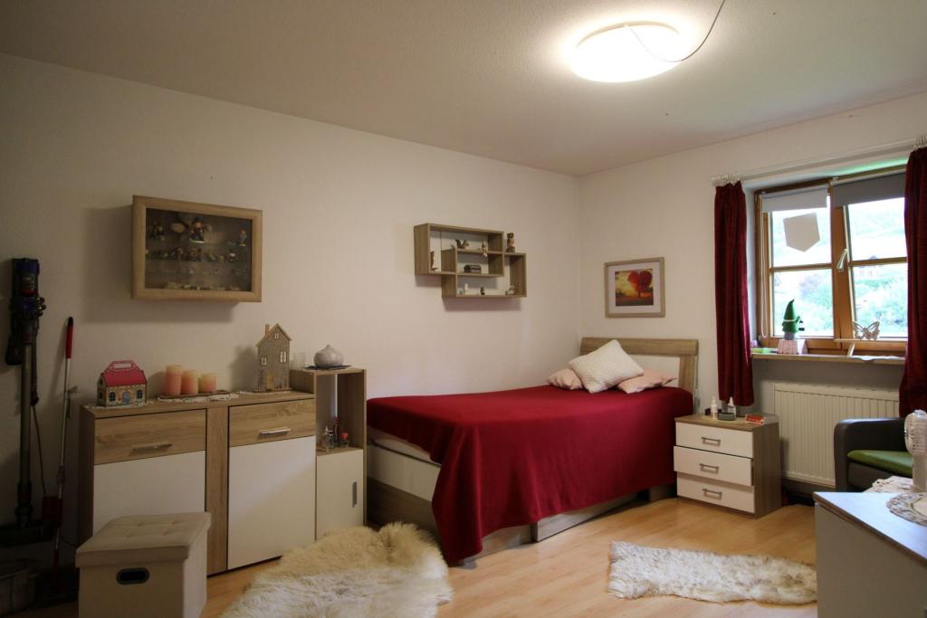 Schlafzimmer 2
