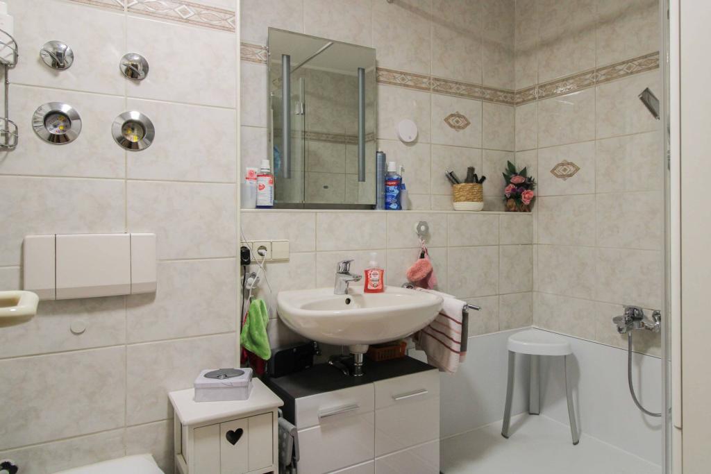 Bad mit Dusche