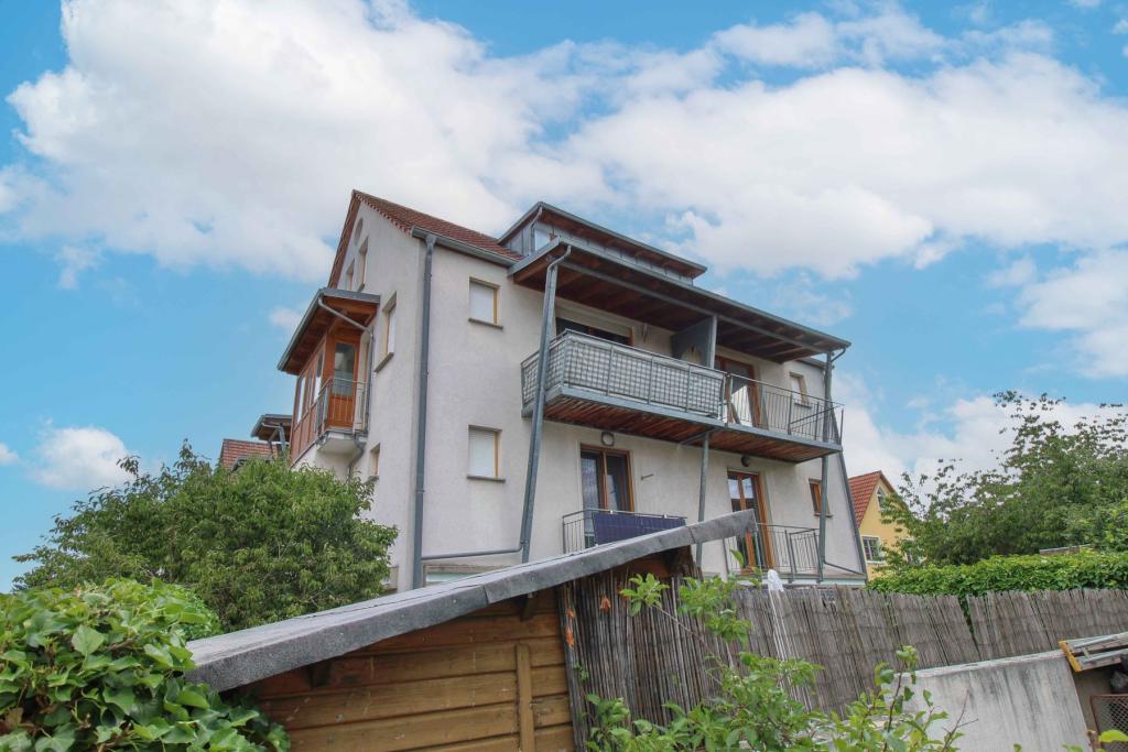 Seitenansicht Haus
