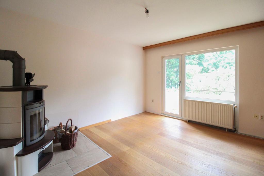 Wohnbereich mit Kamin