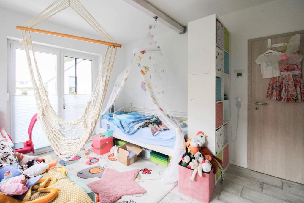 Schlafzimmer OG (2)