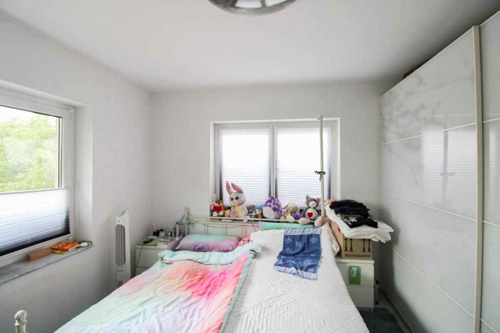 Schlafzimmer OG (4)