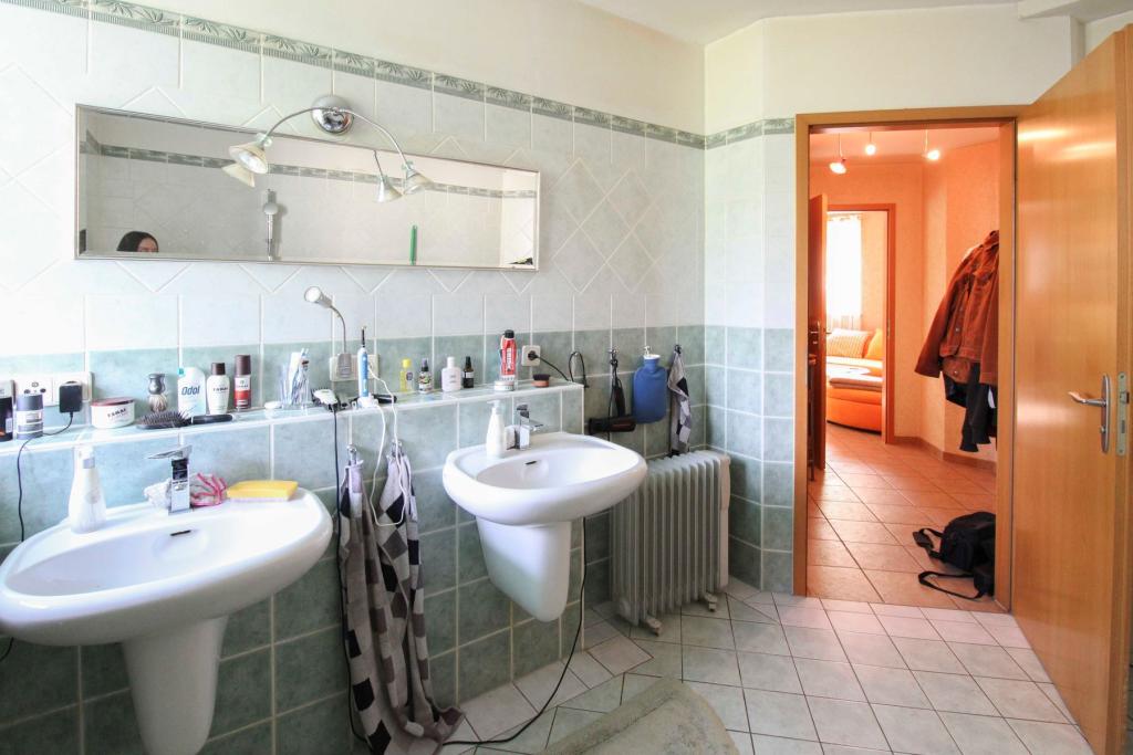 Badezimmer EG