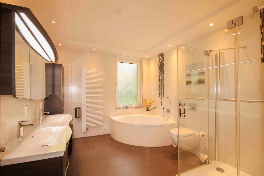 Badezimmer (1)