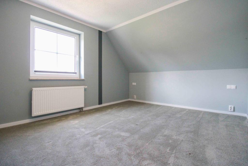 Schlafzimmer (3)