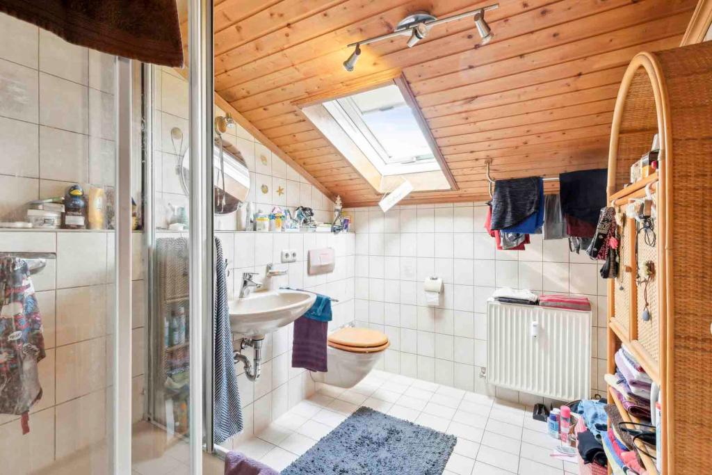 Badezimmer DG