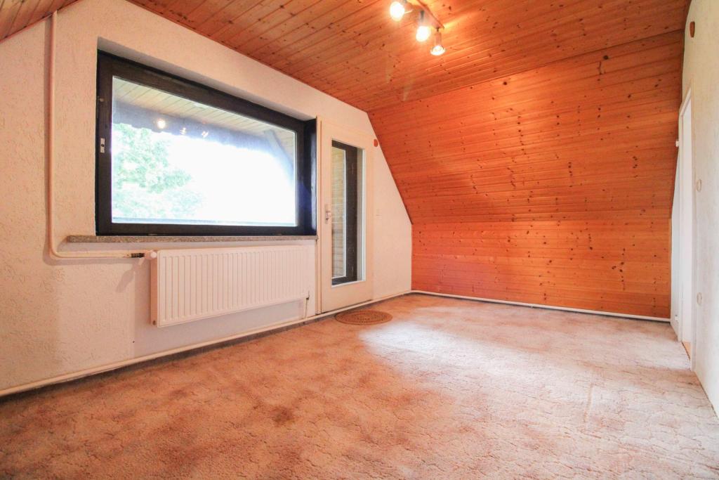 Schlafzimmer OG (2)