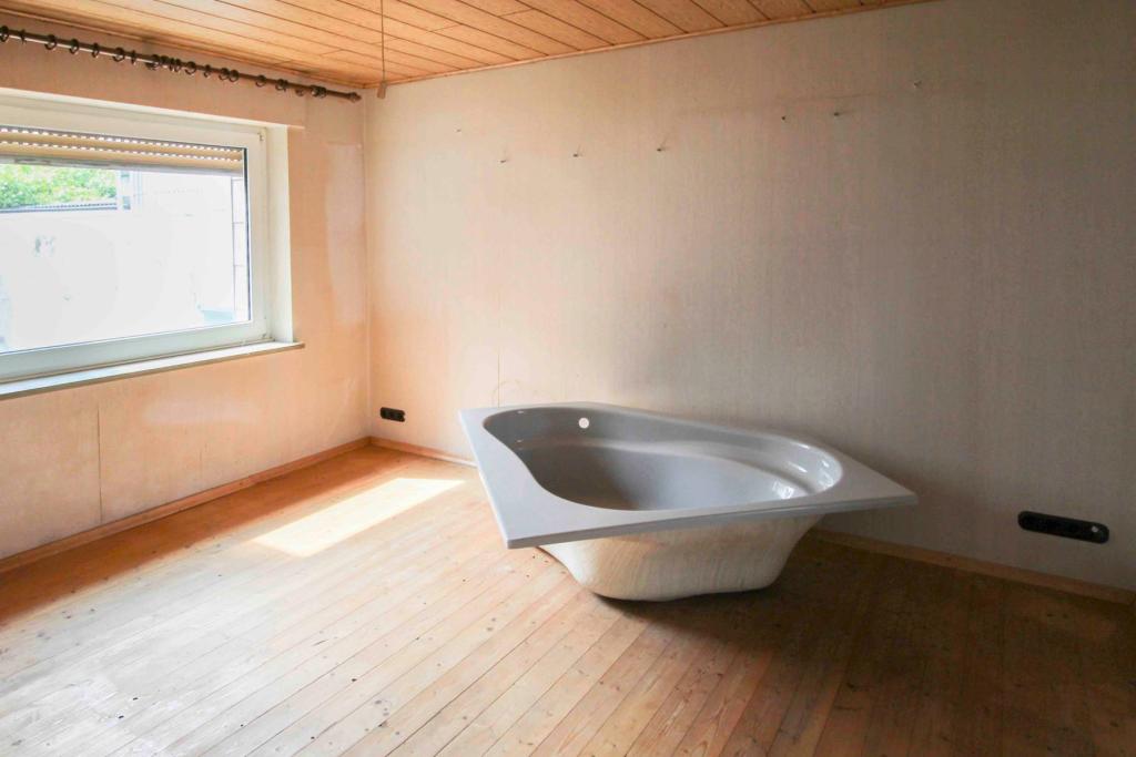 Zimmer 2 EG