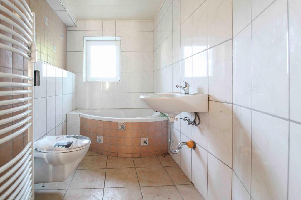 Haus 5_Bad EG