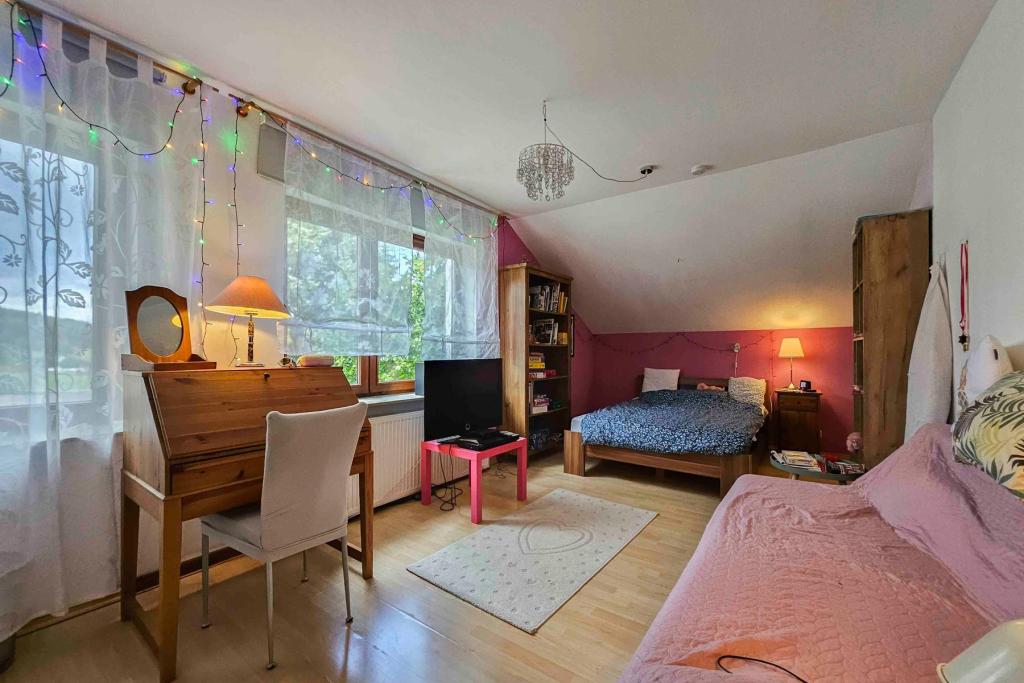 Schlafzimmer I Bild II