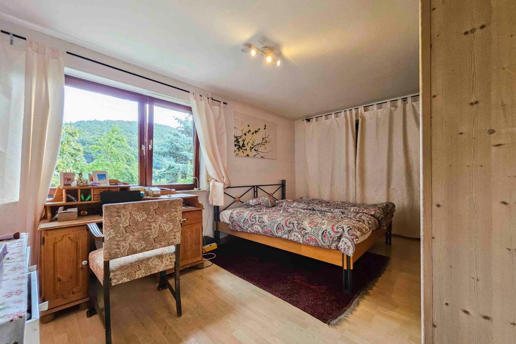 Schlafzimmer III EG