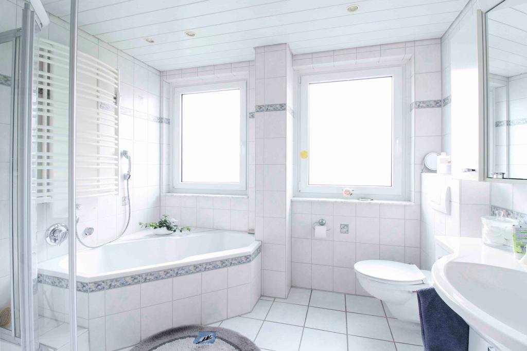 Badezimmer Hochparterre-Wohnung
