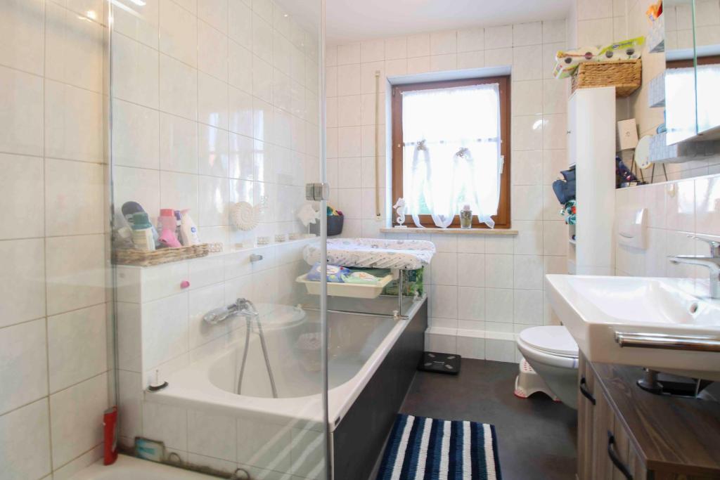 Badezimmer EG
