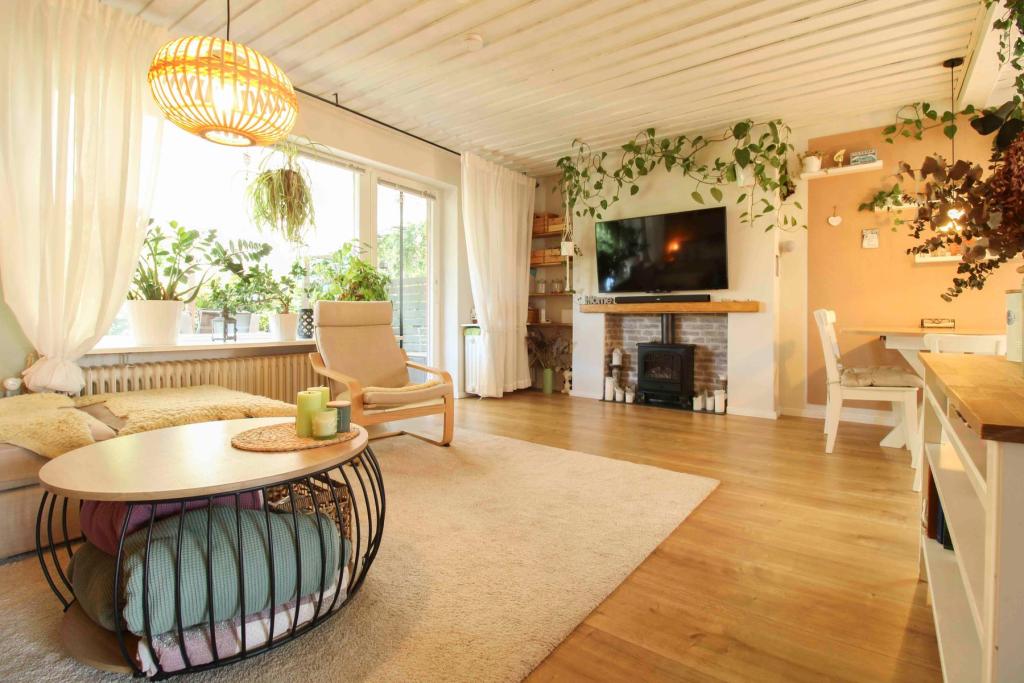 Wohnzimmer 1.3