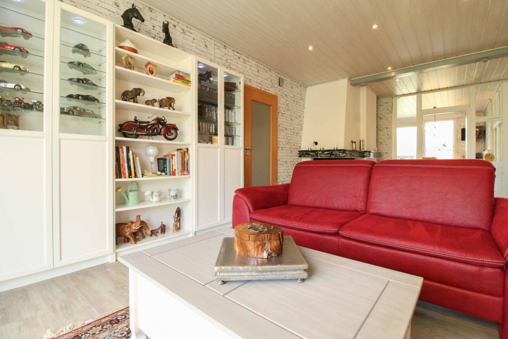 Wohnzimmer 1.3