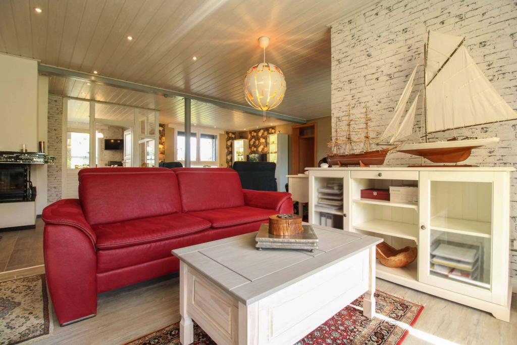 Wohnzimmer 1.2