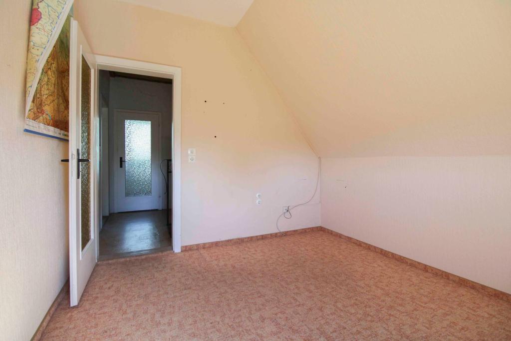 Schlafzimmer 03