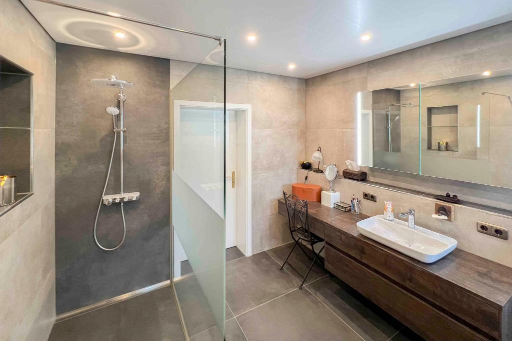 Badezimmer EG