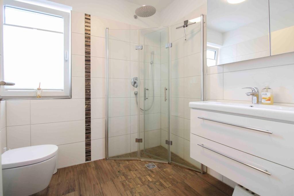 Badezimmer EG