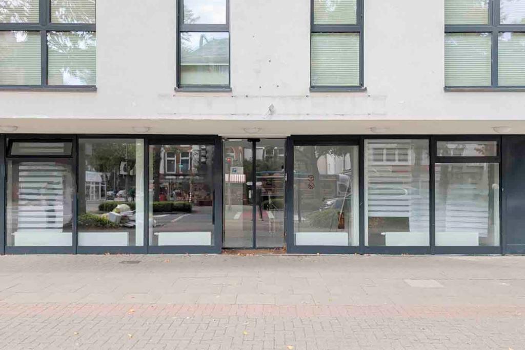 Ladenansicht Front
