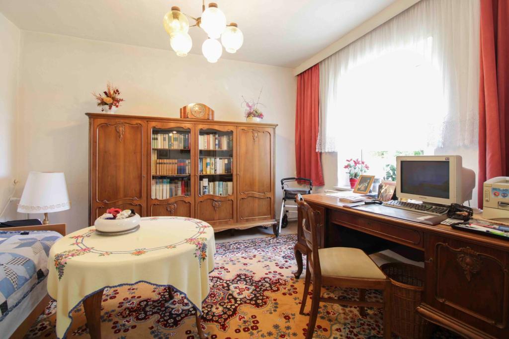 Arbeitszimmer EG