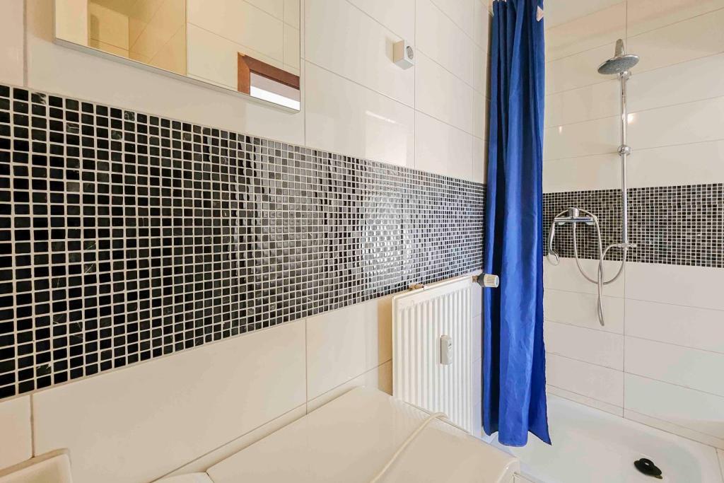 Badezimmer Bild II