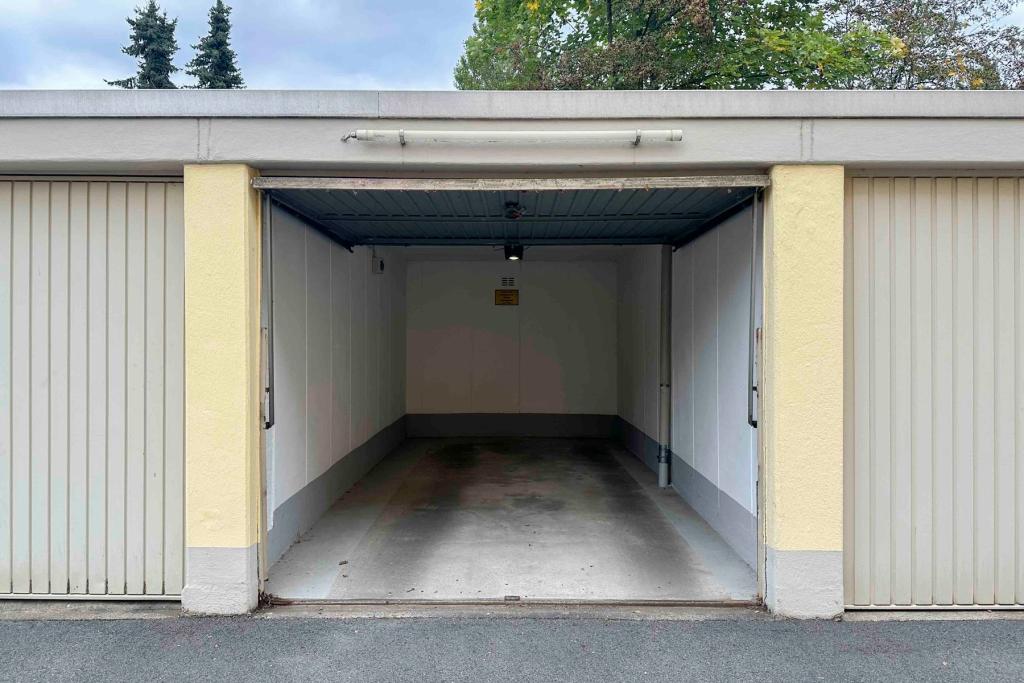 10_Garage