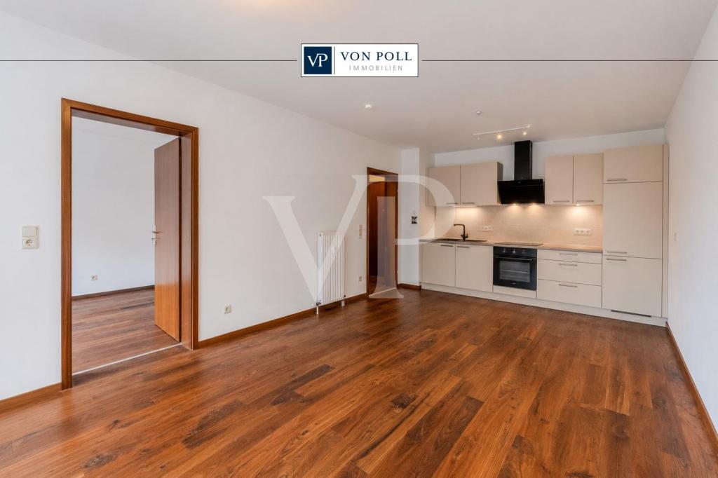 Modernisierte 2-Zimmer-Wohnung mit großer Südterrasse, Sauna, Whirlpool und Tiefgaragenstellplatz - Photo 3