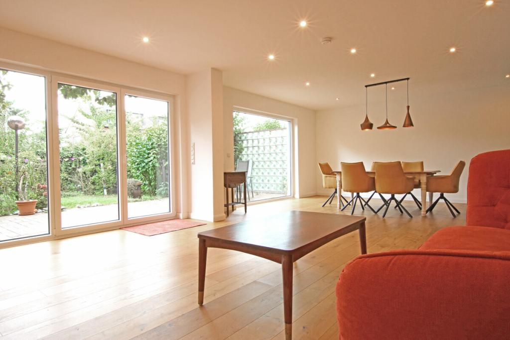 Wohn- und Essbereich 