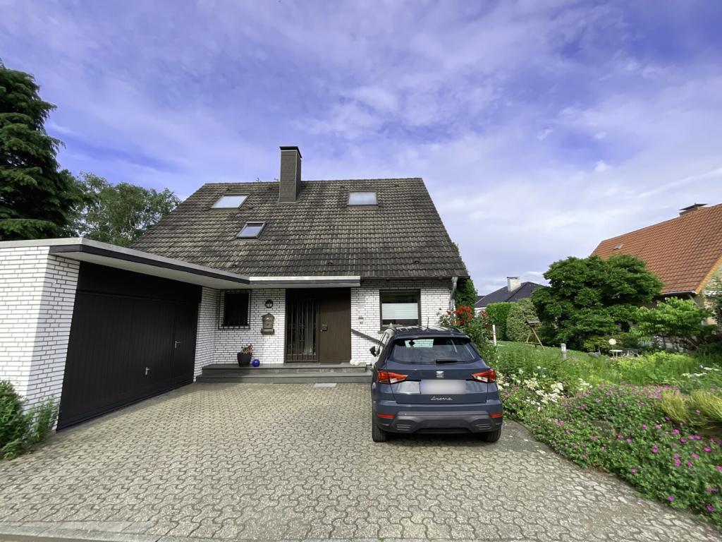 Gemütliche, helle Dachgeschosswohnung mit Süd-Balkon! - Photo 5