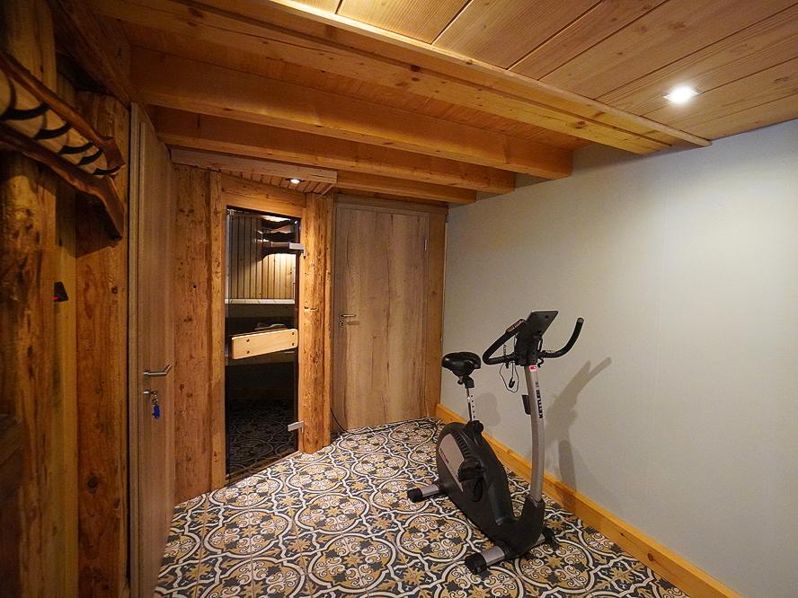 Sport/Sauna im EG