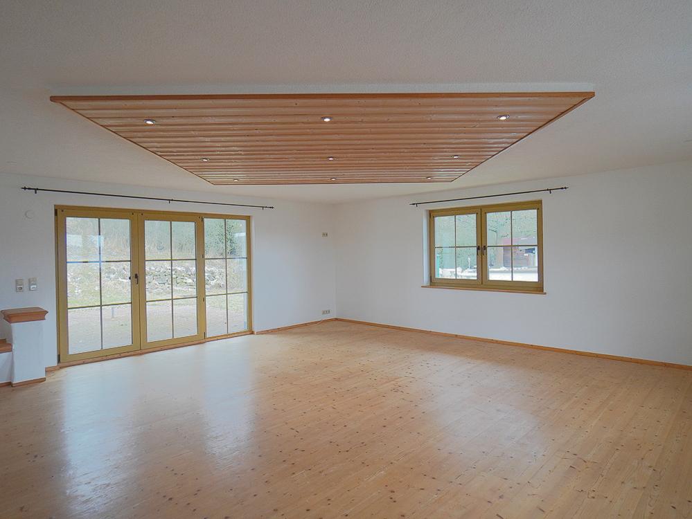 Großzügiges Wohnzimmer