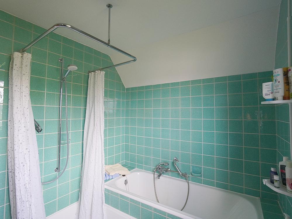 Badezimmer im OG