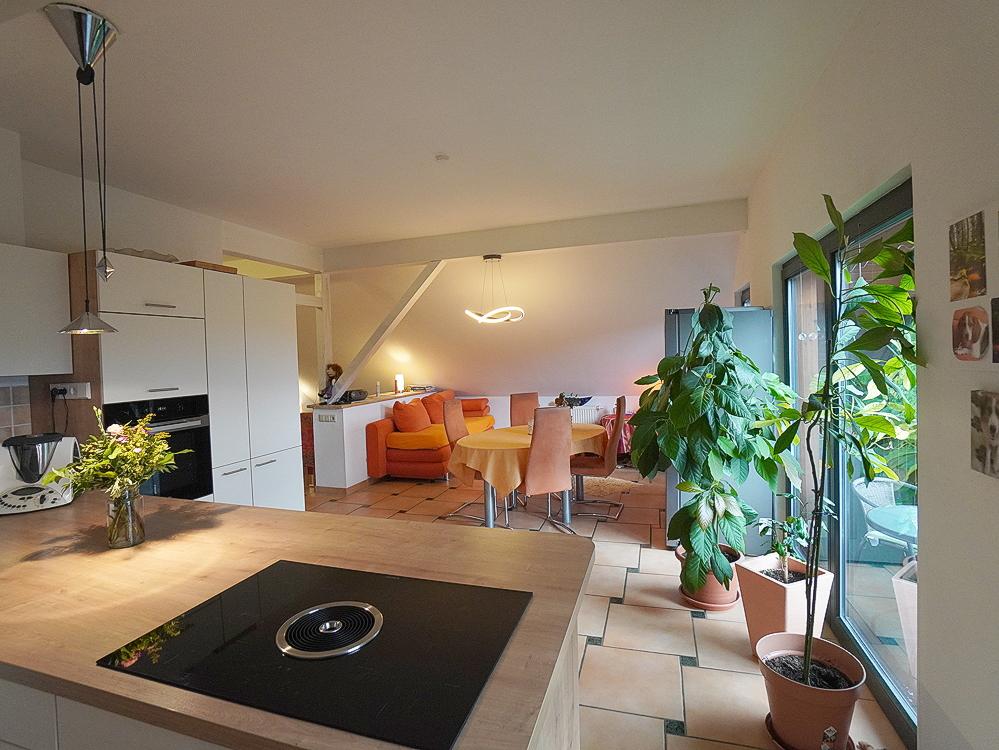 Küche mit Essbereich