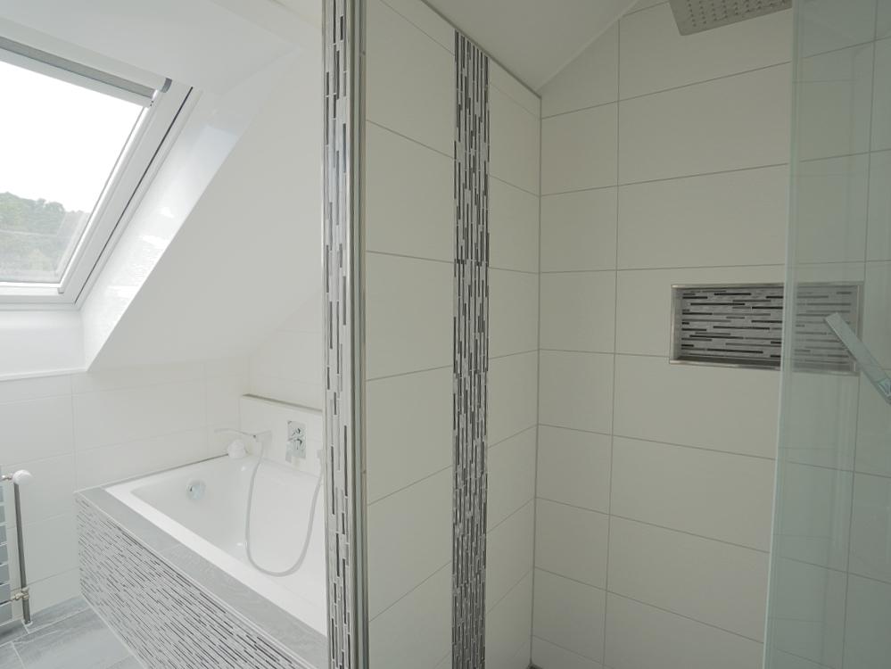 Badezimmer EG