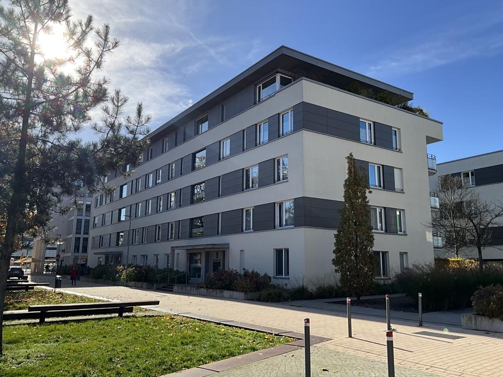 Frontansicht seitlich