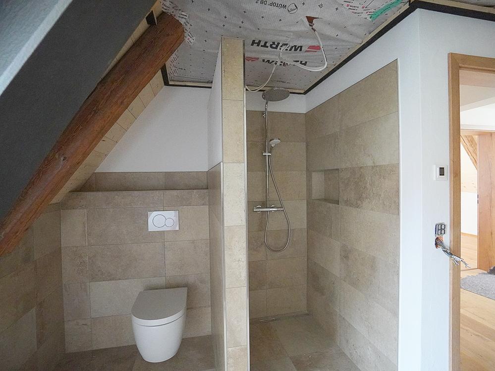 *** Historie trifft Moderne: Elegante Maisonette-Wohnung zur Miete in Hüfingen! *** - Photo 2