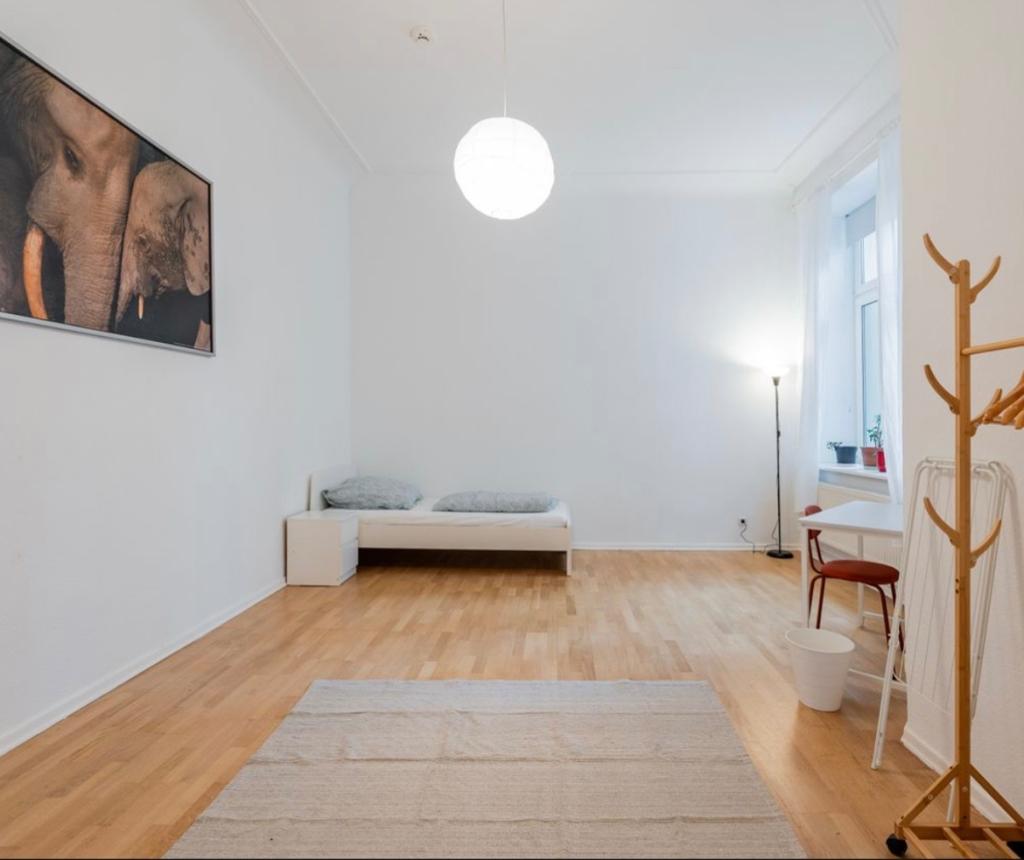 102 m² Berlin, Prenzlauerberg Wohnung, Greifswalder Straße, Ringbahn - Foto 3