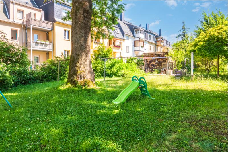 +++ hübsche 5-Raum-Wohnung mit 2 Balkonen, Parkett und in toller Lage von Kappel +++ - Photo 2