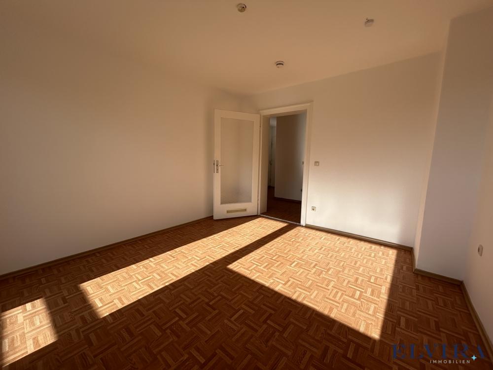 Schlafzimmer1