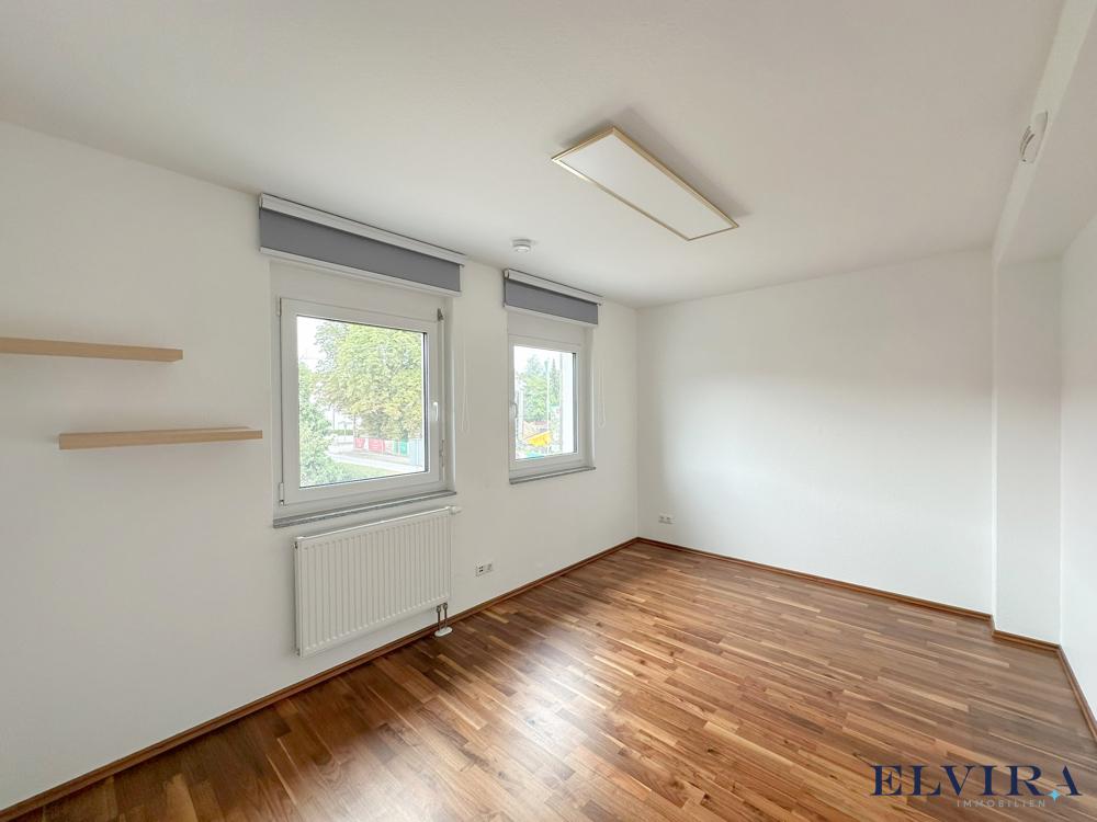 Schlafzimmer (2) im 1.Obergeschoss