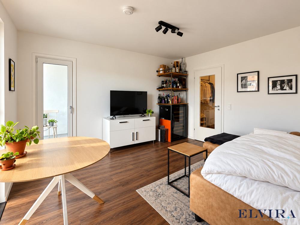 ELVIRA - Maxvorstadt, exlusive und vollmöblierte 2-Zimmer-Wohnung mit mehreren Außenbereichen (Mindestmietdauer: 6 Monate) - Photo 2