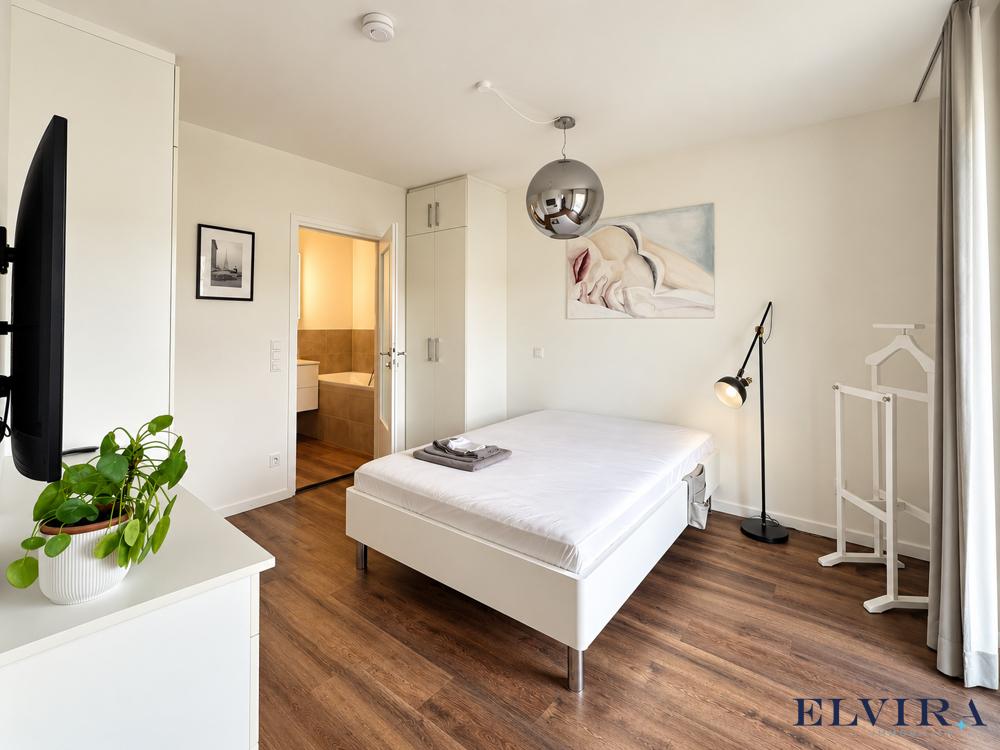 ELVIRA - Maxvorstadt, vollmöblierte 2-Zimmer-Wohnung mit zwei Balkonen (Mindestmietdauer: 6 Monate) - Photo 4