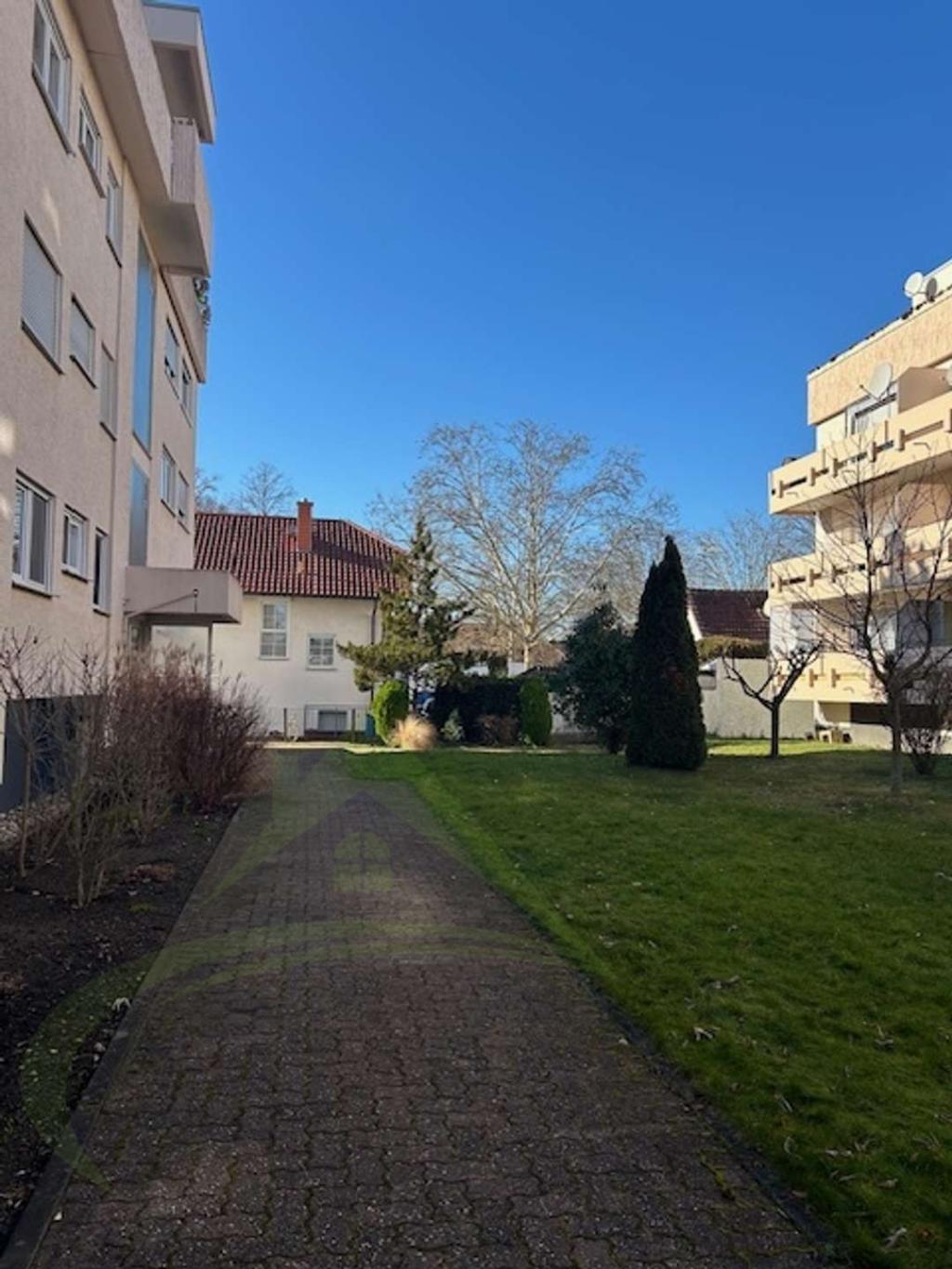 Zugang zum Gebäude