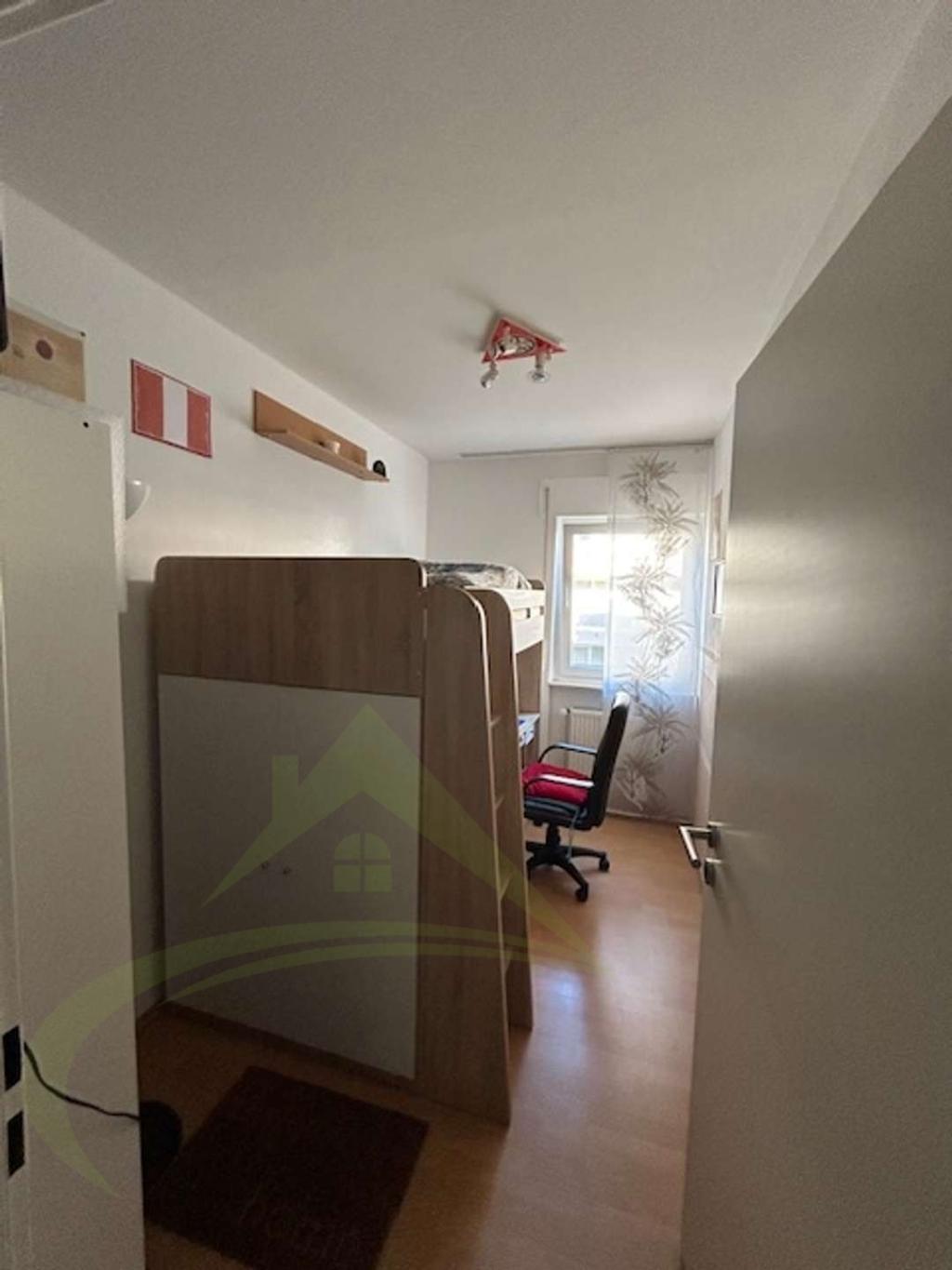 Kinderzimmer/Büro
