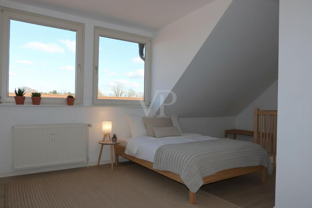 Frisch renovierte 3-Zimmer-Wohnung mit Einbauküche - Photo 3